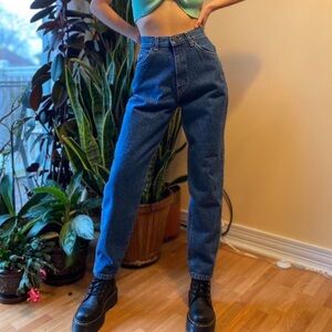 Cabela’s High Waisted Tapered Mom Jeans